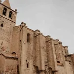 Portal De Santiago Apartment Caceres