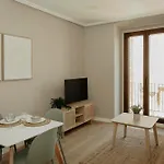 Portal De Santiago Apartment *