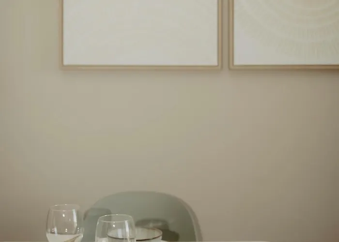 Portal De Santiago * Caces